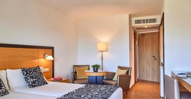 Aparthotel Zafiro Tropic Spa