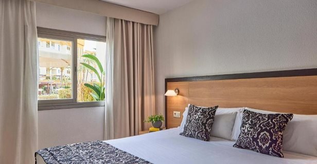 Aparthotel Zafiro Tropic Spa
