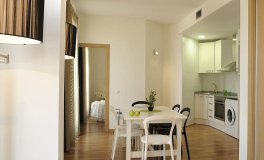 Apartmentos Hostemplo Suites
