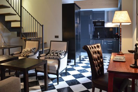 Apartohotel Aguilas 5 Sevilla Suites