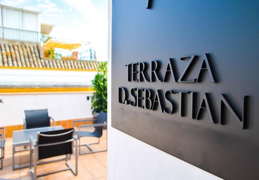 Apartohotel Aguilas 5 Sevilla Suites