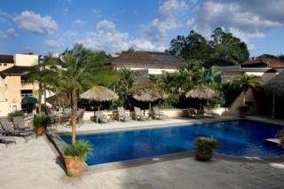 Apartotel & Suites Villas Del Rio