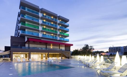 Axelbeach Ibiza Suite Apartments And Beach Club