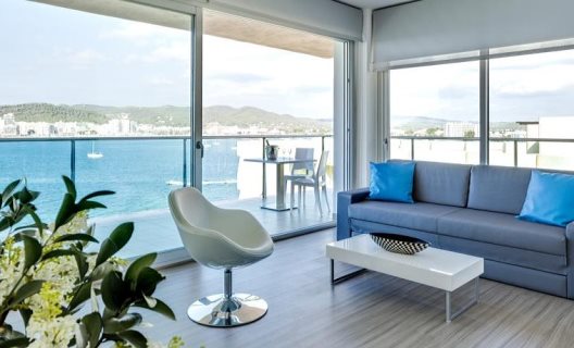 Axelbeach Ibiza Suite Apartments And Beach Club