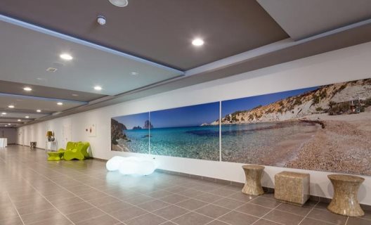 Axelbeach Ibiza Suite Apartments And Beach Club