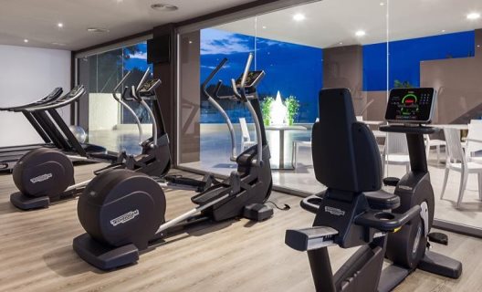 Axelbeach Ibiza Suite Apartments And Beach Club