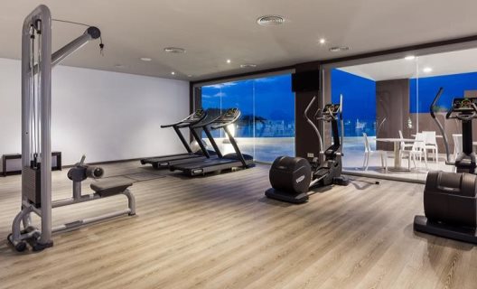 Axelbeach Ibiza Suite Apartments And Beach Club