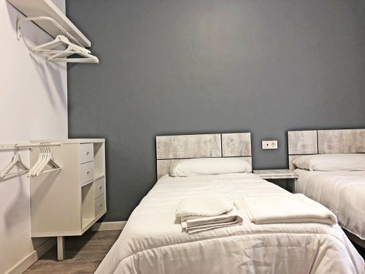 B & Butik Almeria Centro