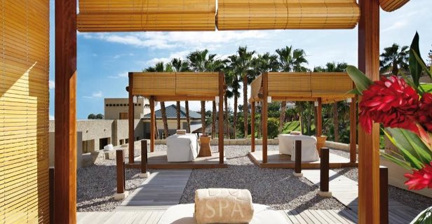 Bahía Del Duque Resort