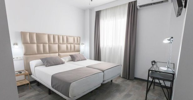 Bajondillo Beach Cozy Inns