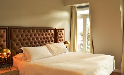 Bed And Breakfasts Bairro Alto Suites