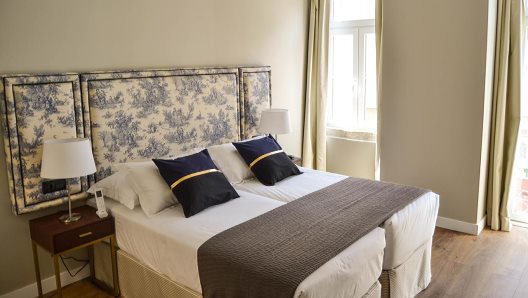Bed And Breakfasts Bairro Alto Suites