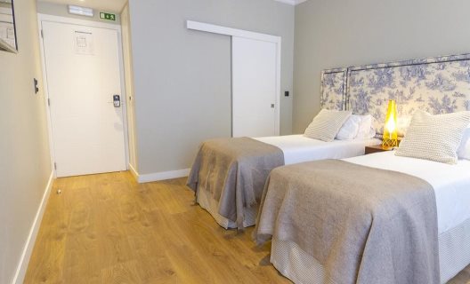 Bed And Breakfasts Bairro Alto Suites