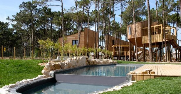 Bukubaki Ecosurf Resort