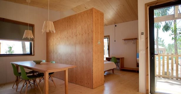 Bukubaki Ecosurf Resort