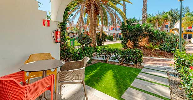 Bungalows Cordial Green Golf