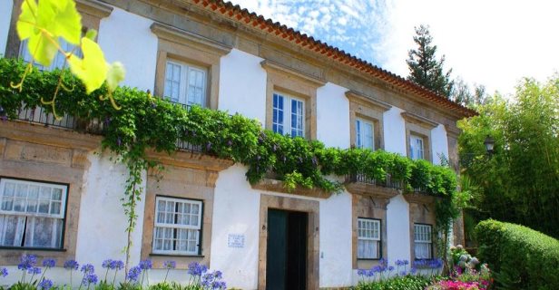 Casa Da Várzea