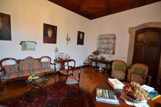 Casa Das Torres De Oliveira