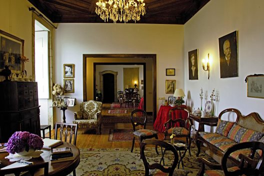 Casa Das Torres De Oliveira