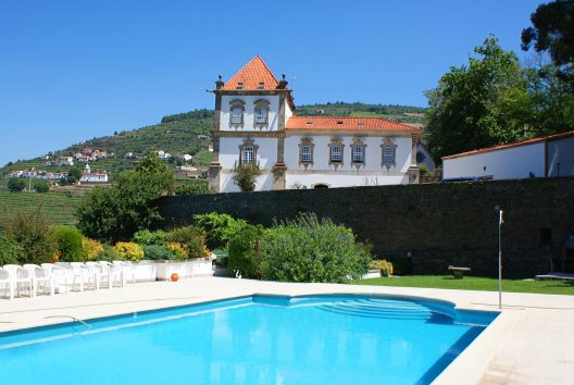 Casa Das Torres De Oliveira