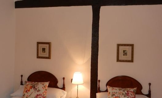 Casa De La Cadena