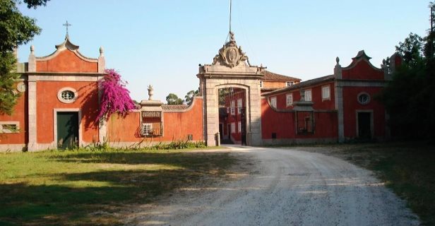 Casa De Sezim