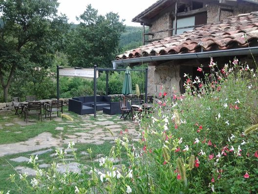 Casa Rural Masia Can Pei