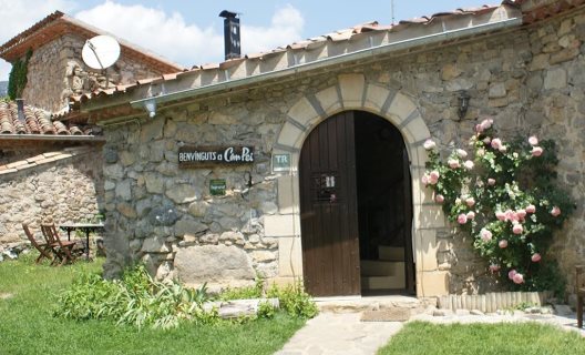 Casa Rural Masia Can Pei