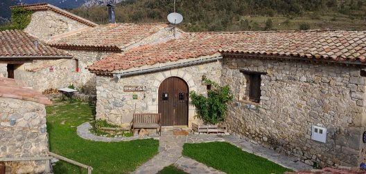 Casa Rural Masia Can Pei