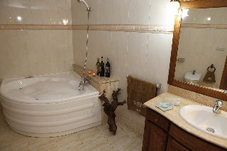 Casa Rural Rooms Magnanimus