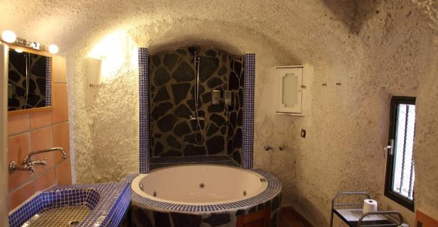 Casas Cuevas La Tala