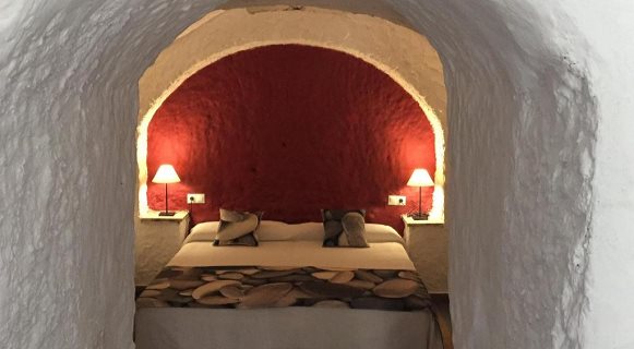 Casas Cuevas La Tala