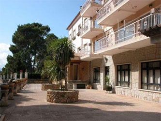 Apartamentos El Encinar De Valldemossa