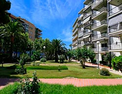 Apartamentos Rentalmar Aries Plus
