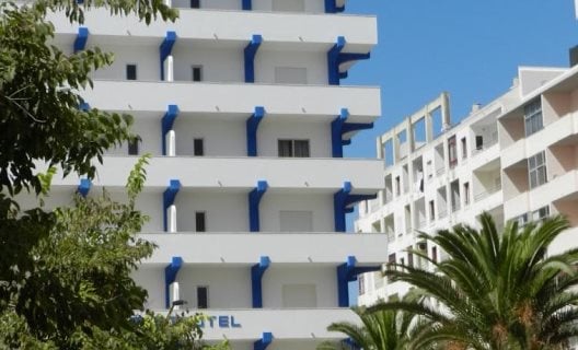 Apartamentos Rosamar
