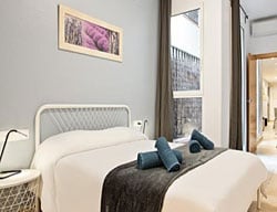 Apartamentos Sagrada Familia Duplex