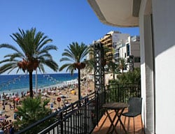 Apartamentos Senabre Palais