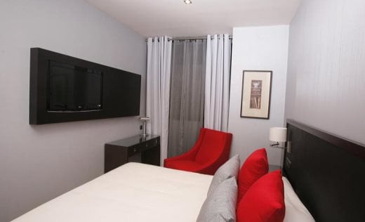Apartamentos Suites Center