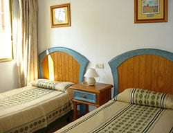 Apartamentos Torre Gerona