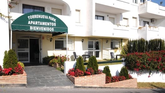 Apartamentos Torrenueva Park