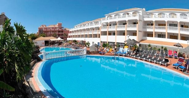 Aparthotel Marola Portosin