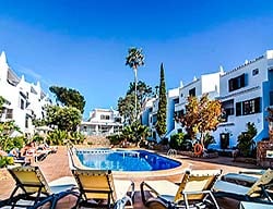 Aparthotel Nelva Resort