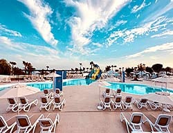 Bungalows Club Caleta Dorada