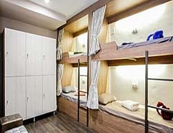 Hostel Barcelona And You Sagrada Familia