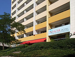 Hotel Alecsa Am Olympiastadion