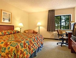 Hotel Baymont Inn And Suites Memphis East