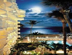 Hotel Beachcomber Oceanfront Resort & Villas