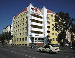 Hotel Berolina Airport