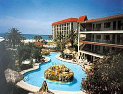 Hotel Coral Reef Beach Resort