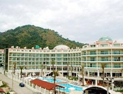 Hotel Deluxe Pinetapark